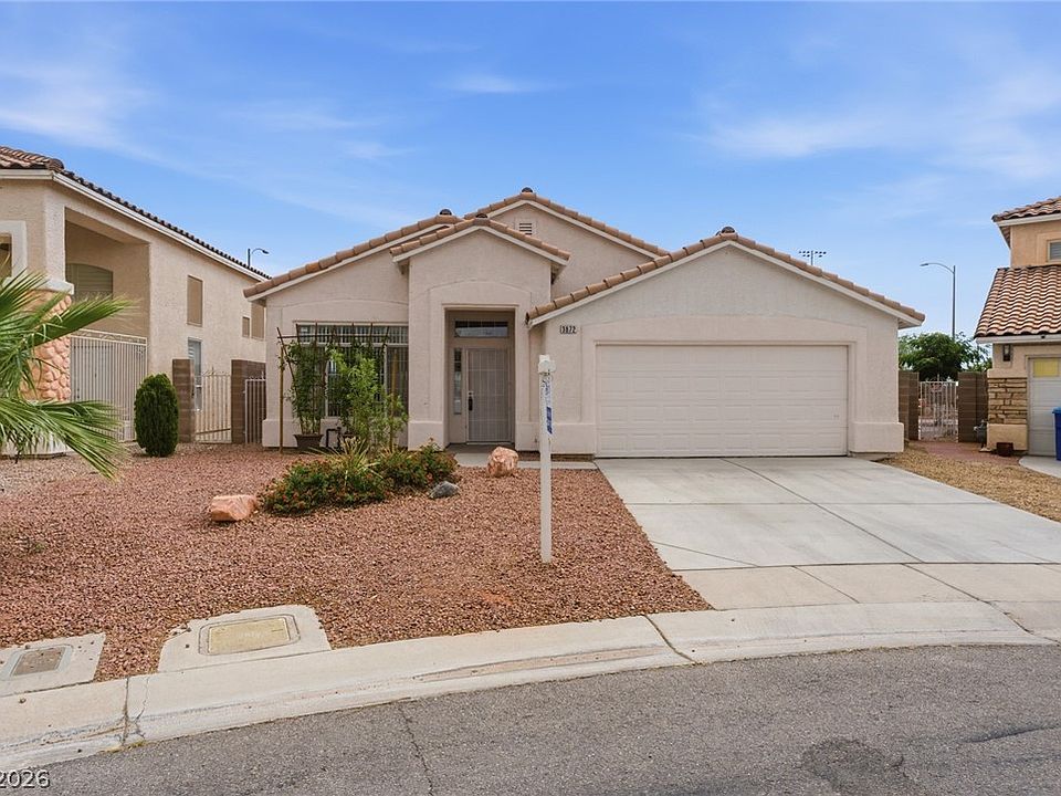 1st image of 3872 Crest Horn Dr