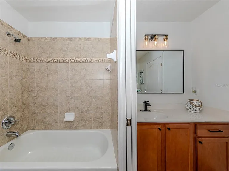 14462 Fort Worth Cir — Photo 42