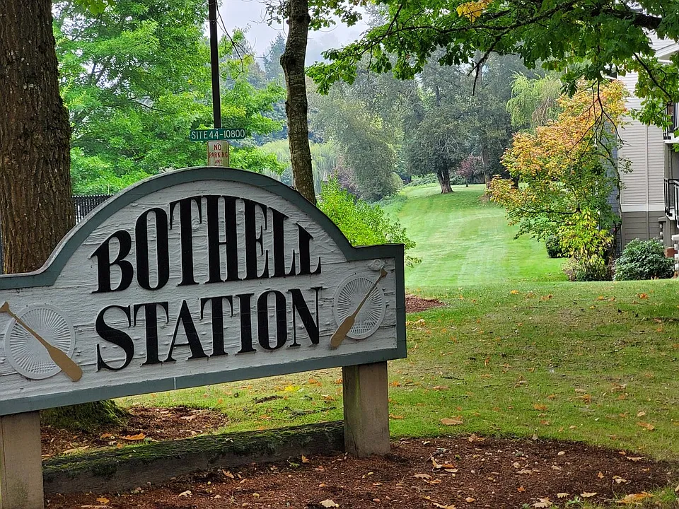 Bothell Station Condominiums