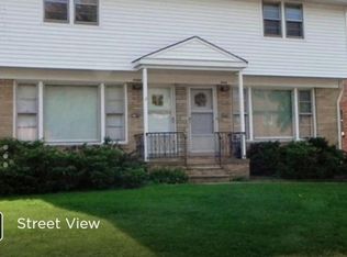 4140 Greenvale Dr, South Euclid, OH 44121