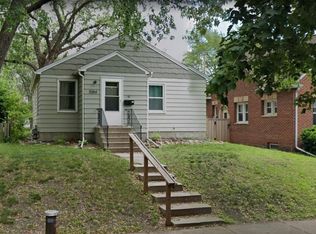 1084 22nd Ave SE, Minneapolis, MN 55414