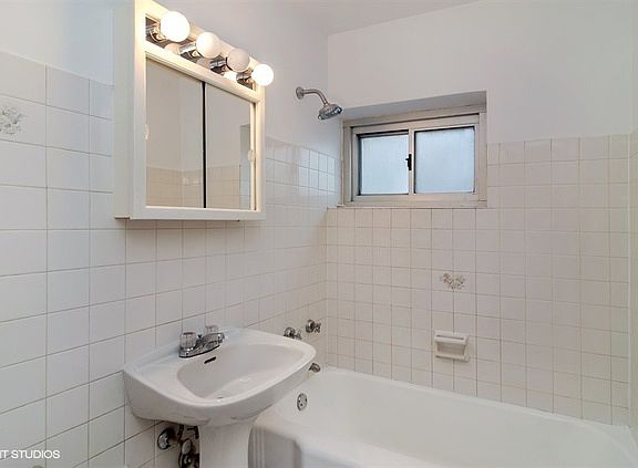 5th image of 4950 N Marine Dr APT 707