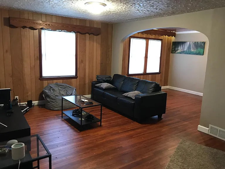 1355 W 200 S — Photo 7