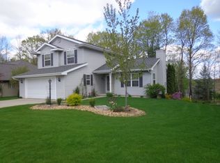 328 Maple Ln, Coleman, WI 54112