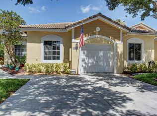 4620 SW 12th Pl, Deerfield Beach, FL 33442