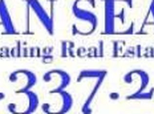 1183 Shermer Rd, Northbrook, IL 60062