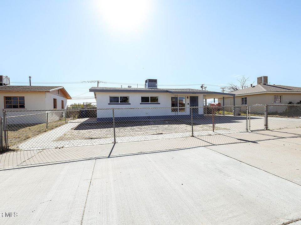 1st image of 4920 Tetons Dr