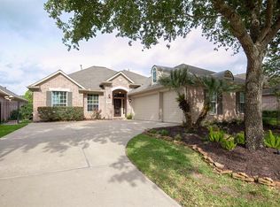 1903 Shadow Lake Dr, Sugar Land, TX 77479