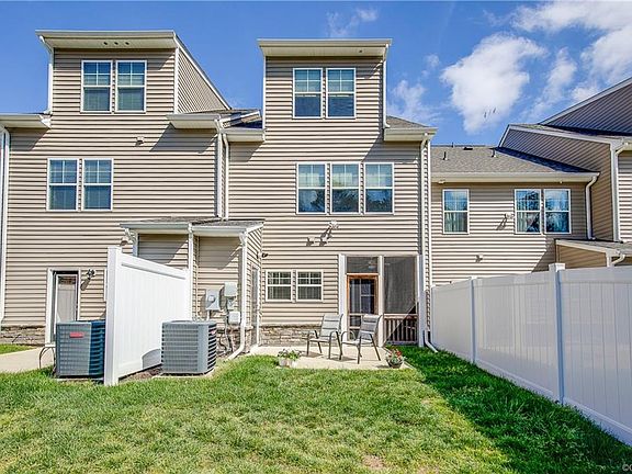 4th image of 10624 Marions Pl