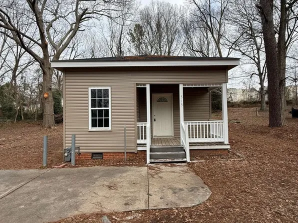 515 Lovvorn Rd, Carrollton, GA 30117