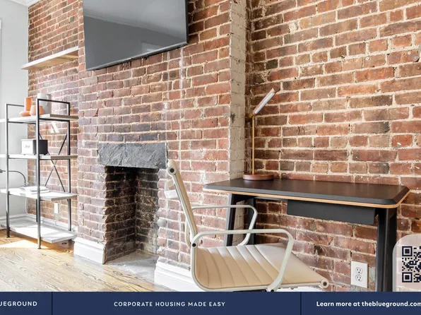 273 West 10th Street image 5 of 17