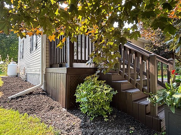 4th image of 332 Bruce Rd #40