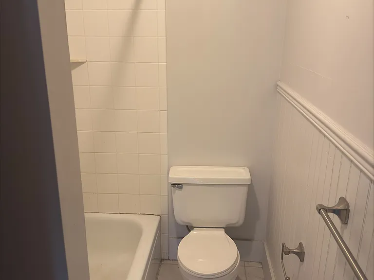32 Parce Ave #2 — Photo 3
