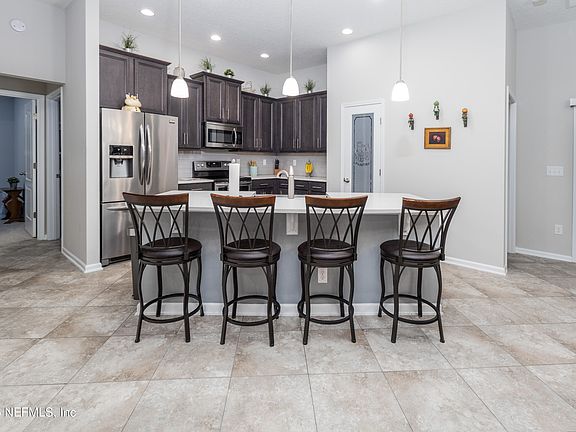 2nd image of 379 SAMARA LAKES Parkway