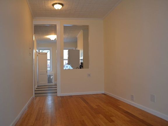 4th image of 5-43 47th Ave #5
