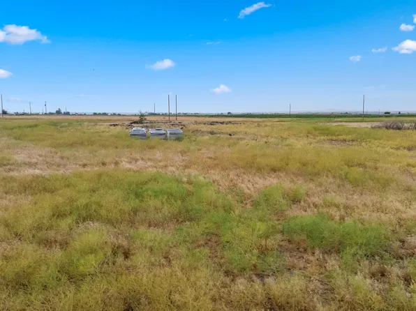 127 Glacier View Dr, Shoshone, ID 83352