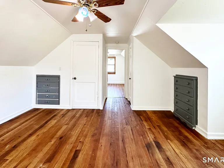 225 Battis Rd — Photo 17