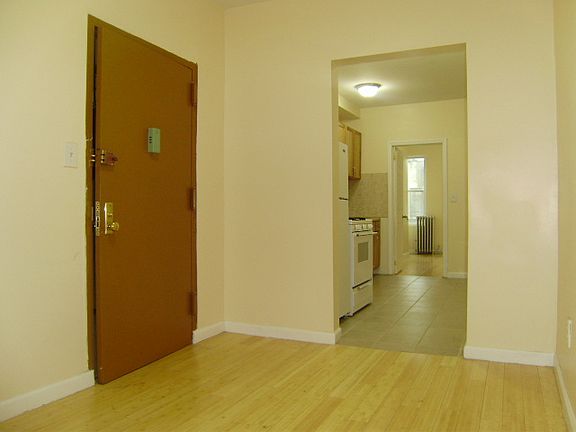 2nd image of 214 E 111th St APT 2