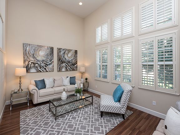 4th image of 311 Satuma Dr