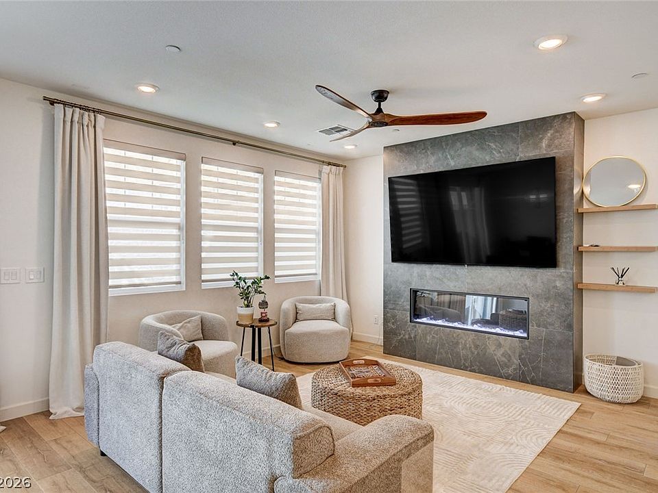 1st image of 3200 Segesta Ave