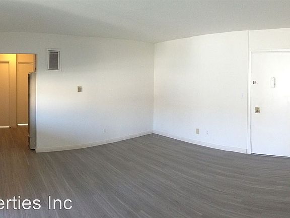 5th image of 21024 Bryant St APT 03