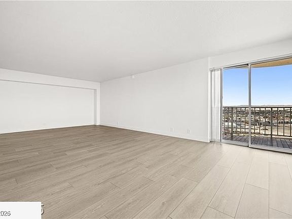 5th image of 3111 Bel Air Dr Unit 24G