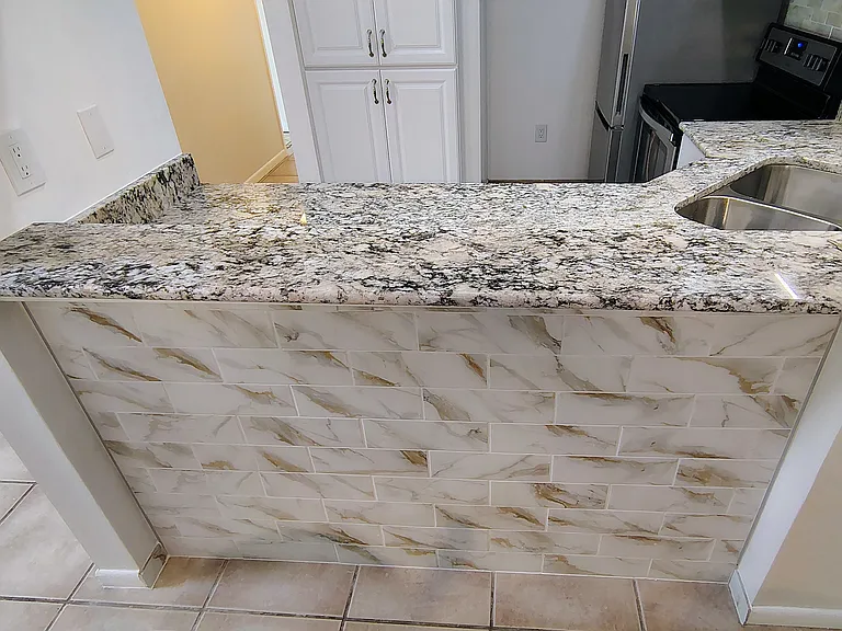 Porcelain tiles on bar wall