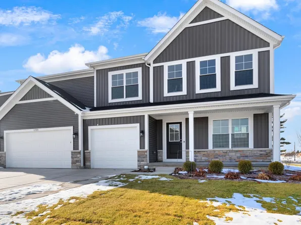 11704 Park St, Winfield, IN 46307