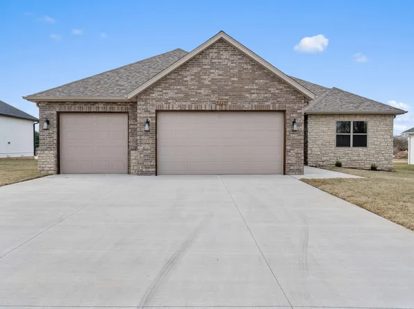 5225 Logan Drive, Battlefield, MO 65619