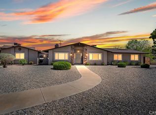 19907 Shoshonee Rd, Apple Valley, CA 92307