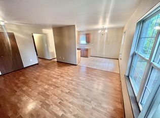 6088 Cleveland St APT C, Merrillville, IN 46410