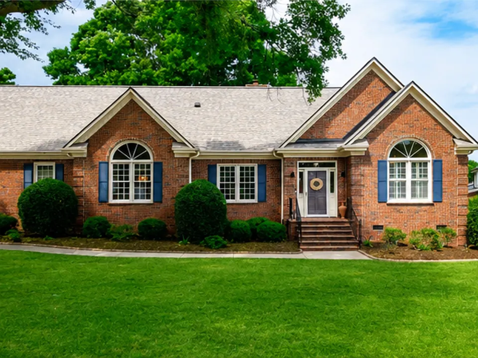 202 Mallowrose Ln