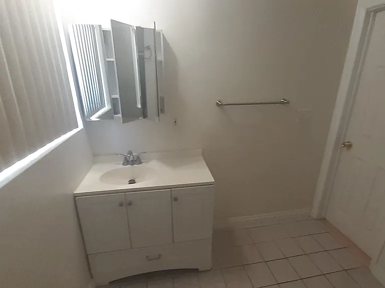 5929 Laurel Canyon Blvd #16 — Photo 6