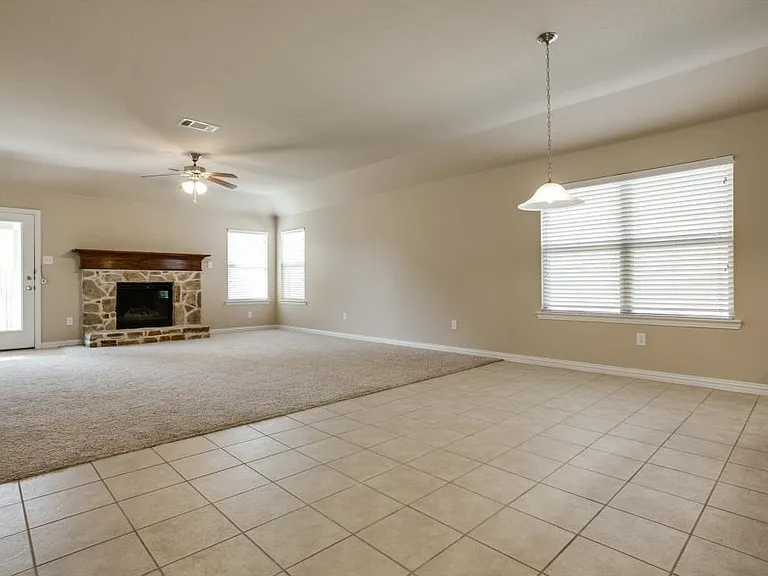 1120 Villa Paloma Blvd — Photo 4