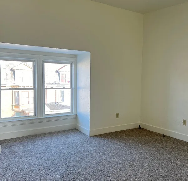 34 N Tremont St — Photo 5