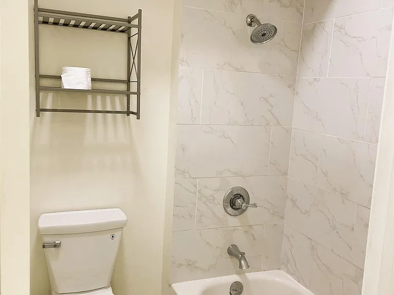 1750 Saint Charles Ave #516 — Photo 7