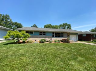 1404 Lafayette St, Valparaiso, IN 46383
