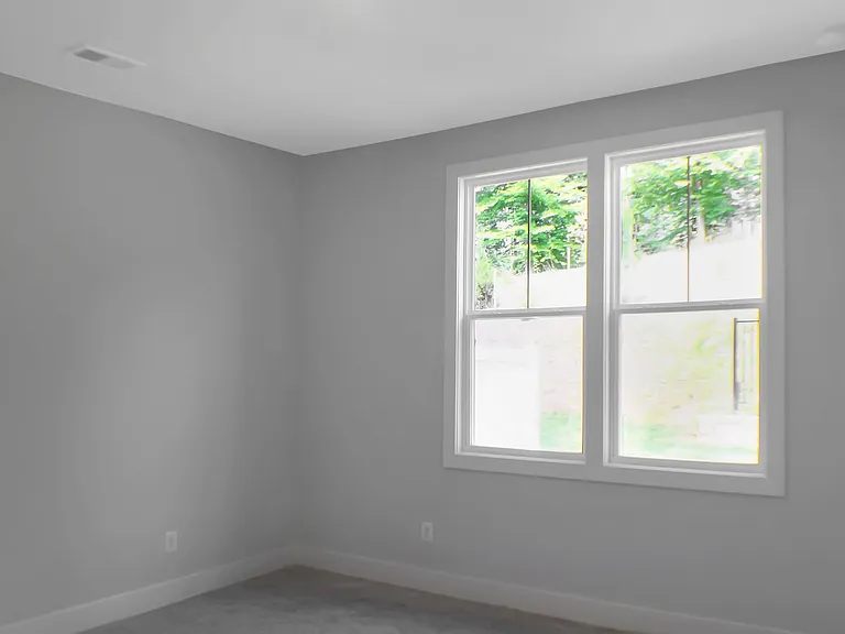 1629 Koch Ct — Photo 7