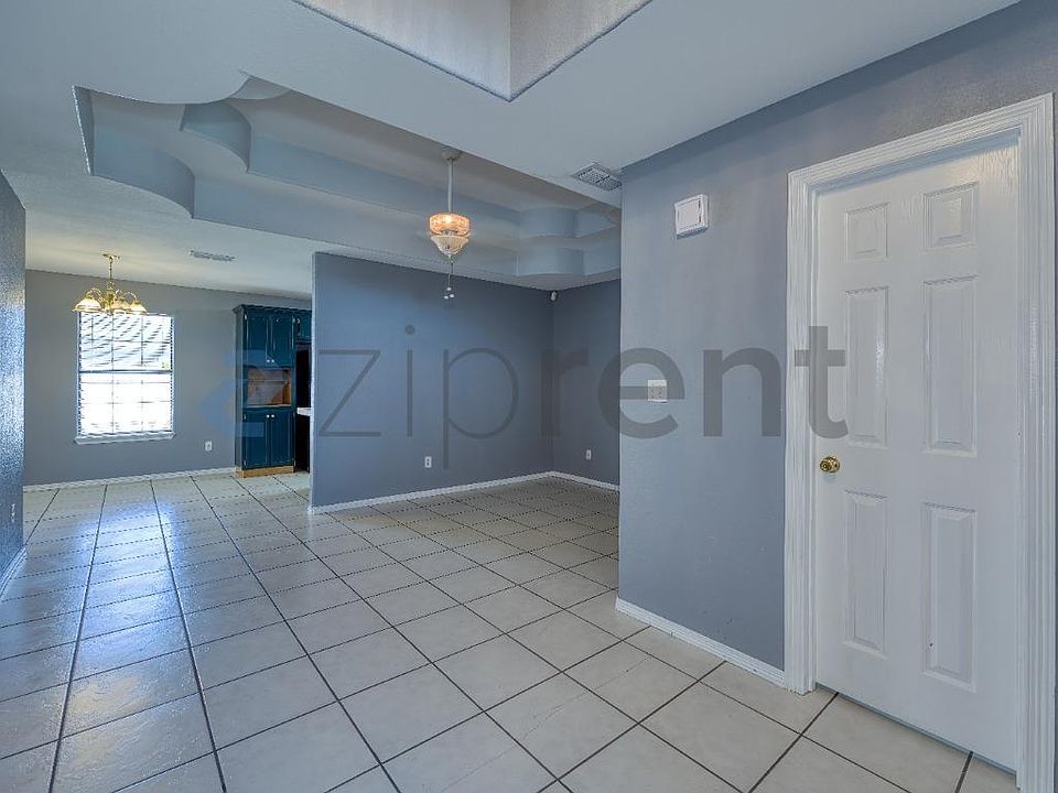 1st image of 6053 Blanco River St