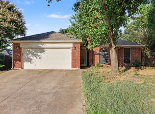 3104 Mulholland Rd, Corinth, TX 76210