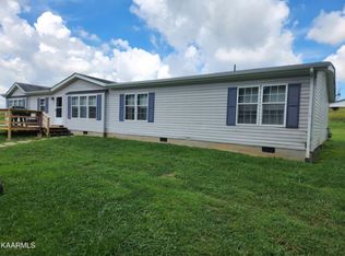 741 Goose Creek Rd, Dandridge, TN 37725