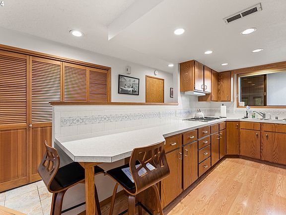 4th image of 13852 NW 10th Ct APT D