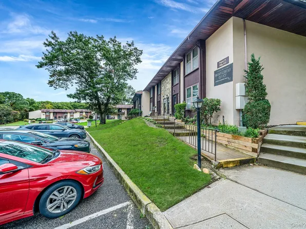 8 Juniper Court #8, Selden, NY 11784
