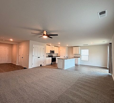 5th image of 925 Turkey Berry Ln