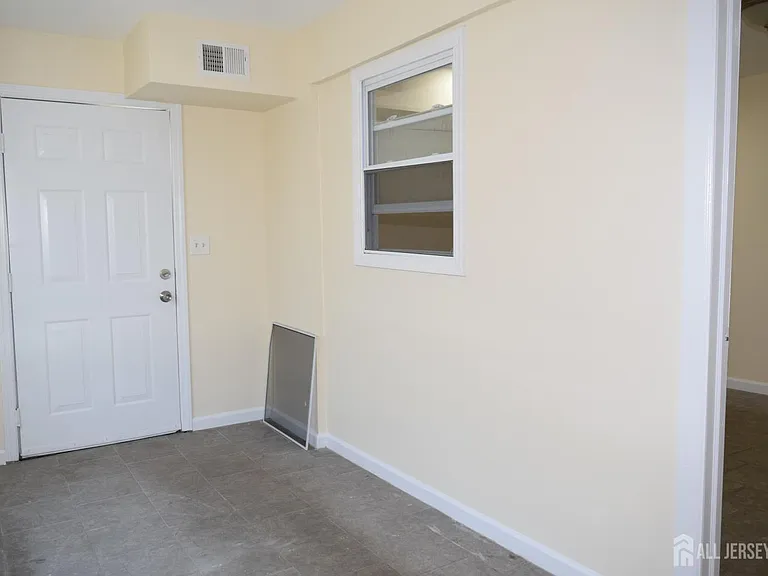 47 Christopher St #47 — Photo 5