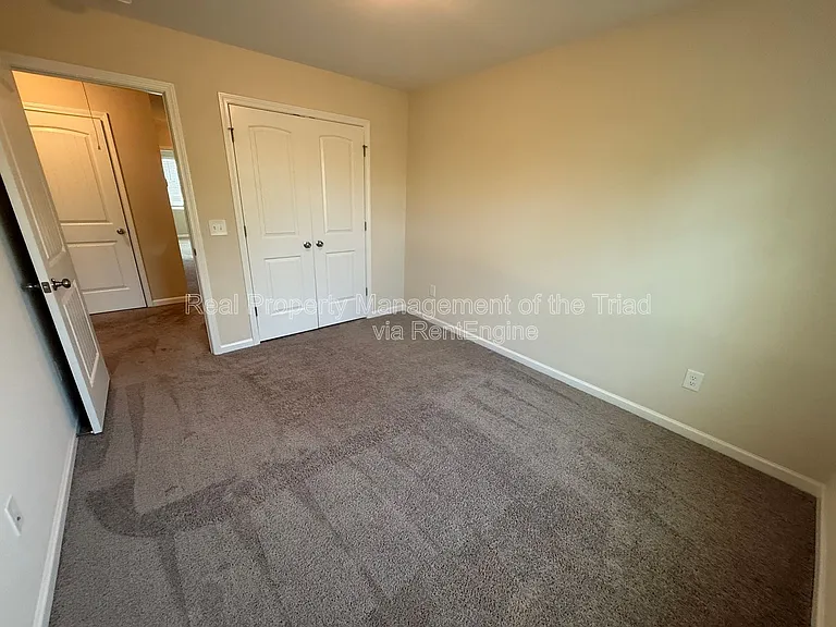 3907 Copperfield Ct — Photo 19