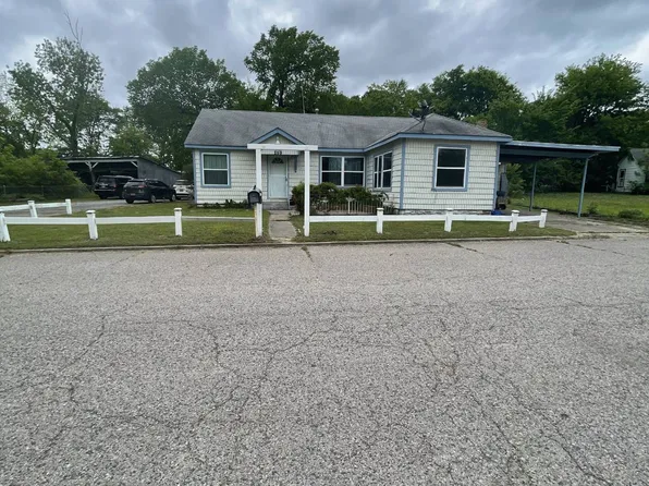 159 N Texas Ave, Atoka, OK 74525