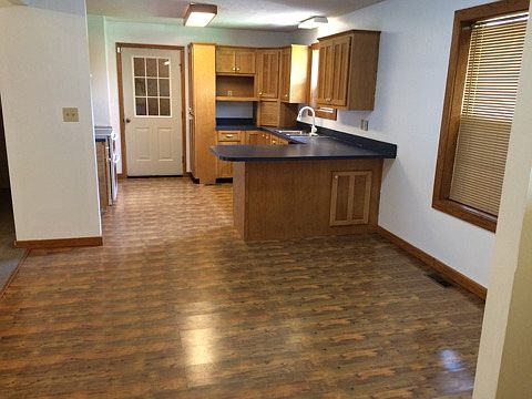 3rd image of 35 Mount Zion Ln