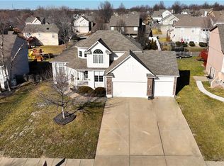 1514 Saddlebrook Rd, Raymore, MO 64083