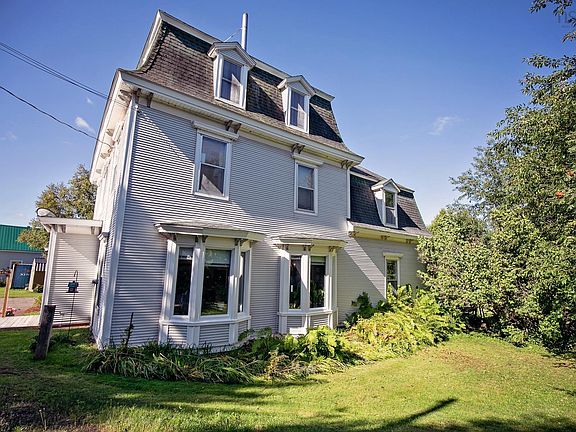 3rd image of 4747 Canaan Rd